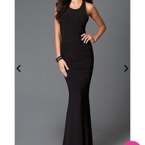 Floor Length Black Sleeveless Prom Dress